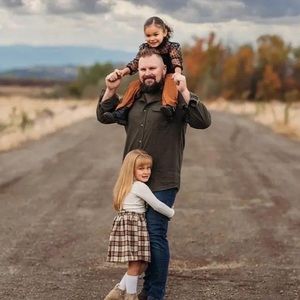 Meet your Posher, Carl